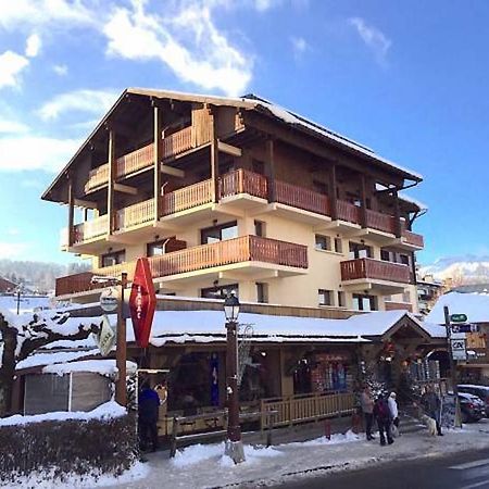 Les Aiguilles De Warens Vila Combloux Exterior foto