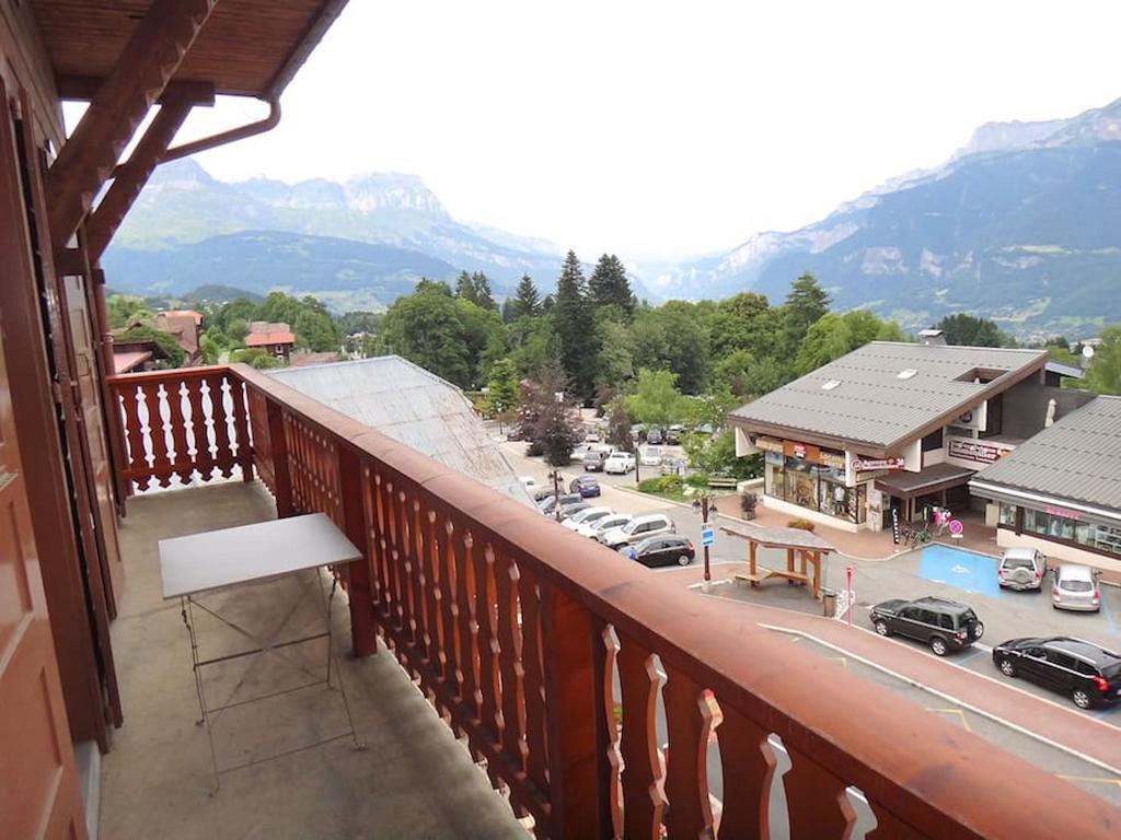 Les Aiguilles De Warens Vila Combloux Exterior foto
