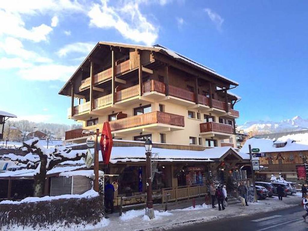 Les Aiguilles De Warens Vila Combloux Exterior foto