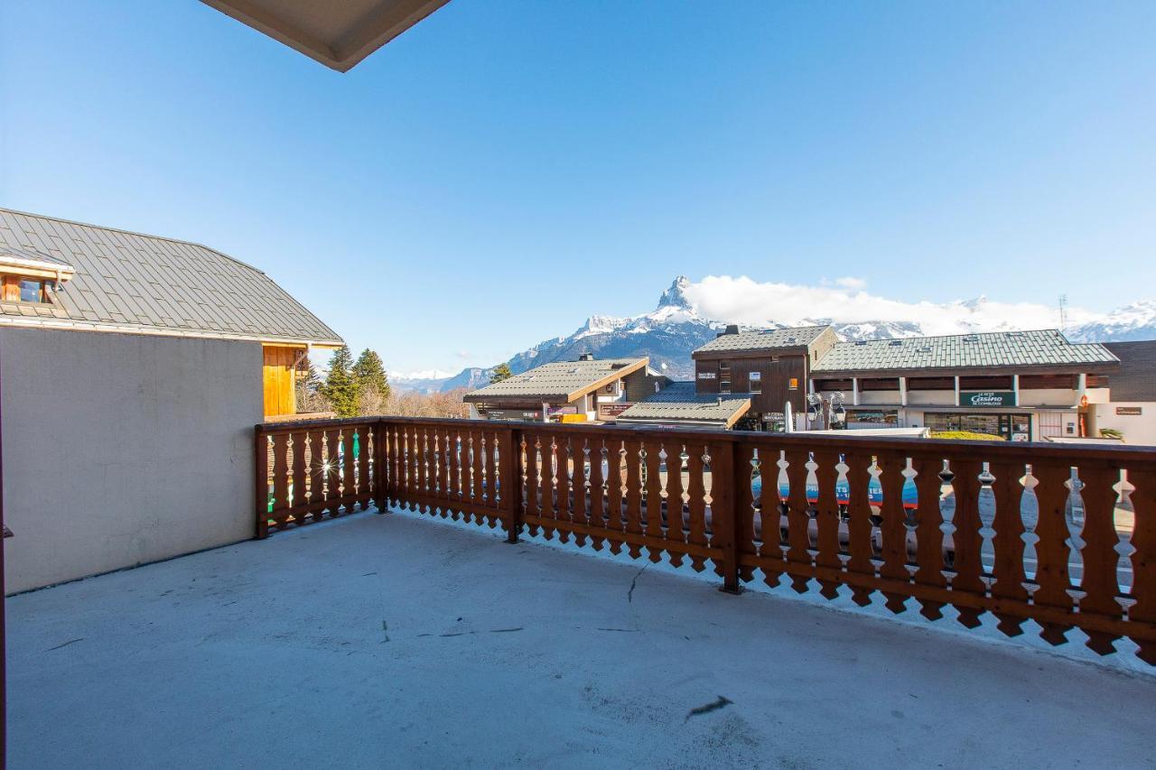 Les Aiguilles De Warens Vila Combloux Exterior foto